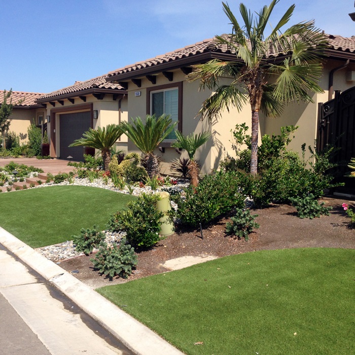 turf-alpine-village-california
