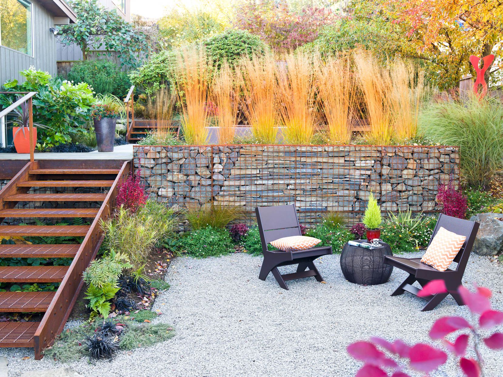 Creating Outdoor Living Spaces Enhancing Californian Homes with Style and Functionality 2